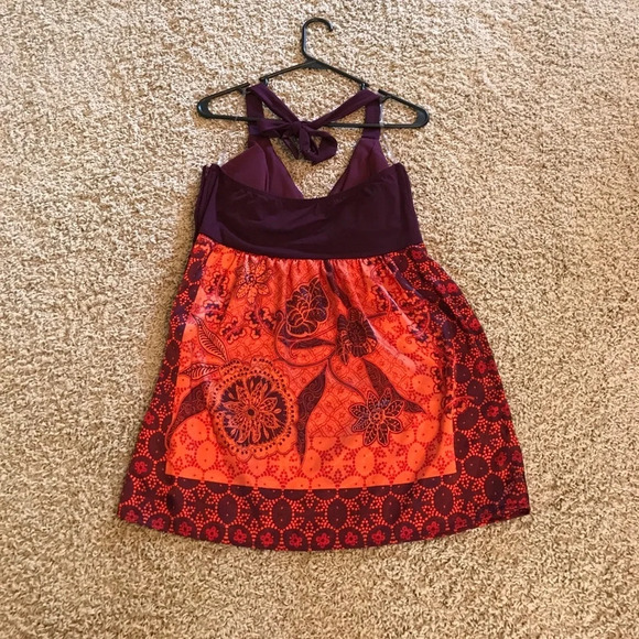 Studio Y New Without Tag Maroon Handkerchief Y2K Halter Top Paisley Printed - Picture 2 of 4